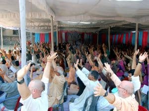 05.12.13_4.GovardhanRetreat